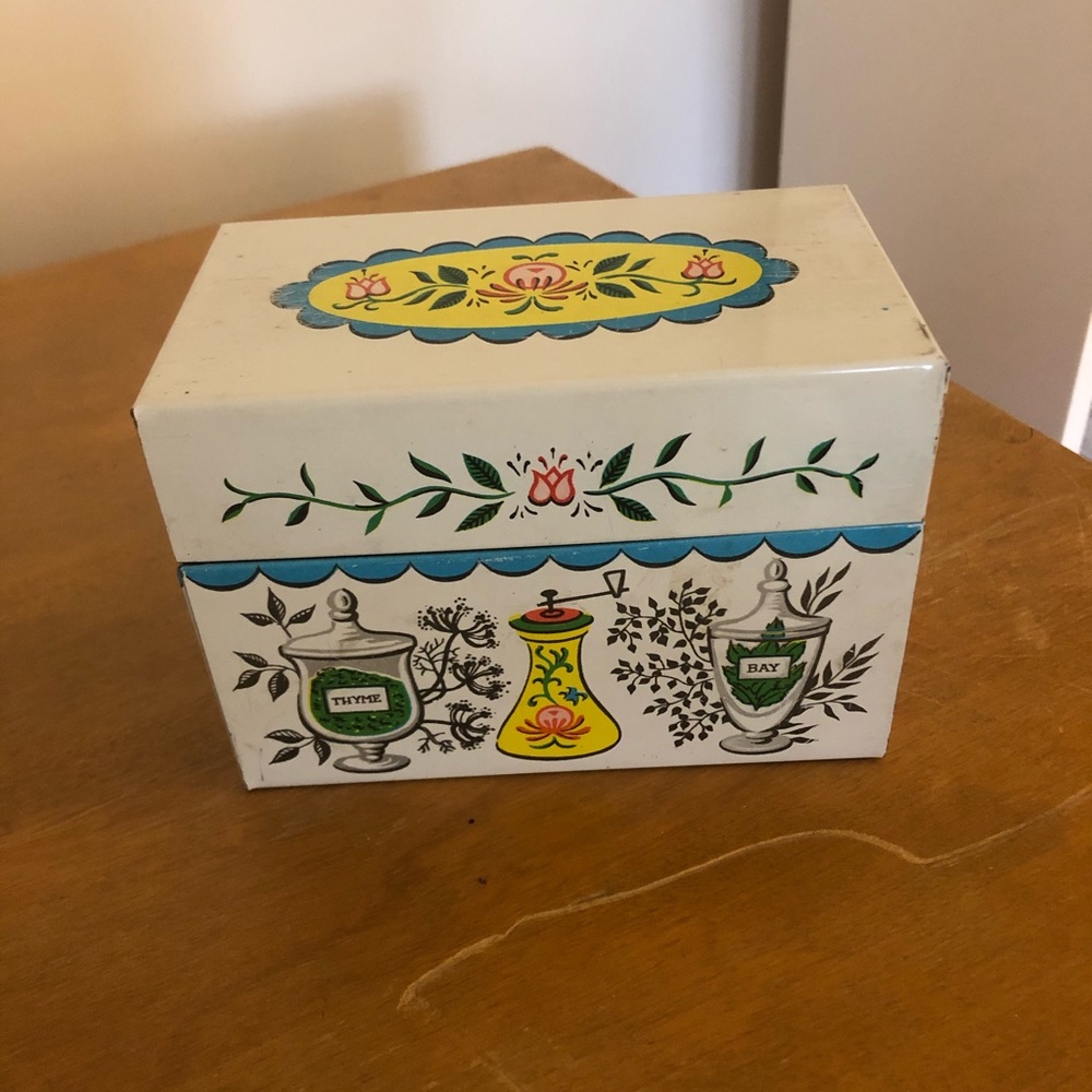 Vintage Tin Recipe Box